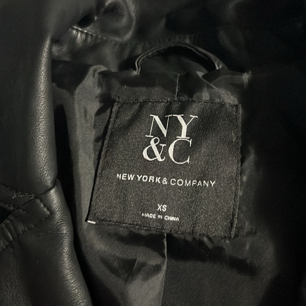 Faux leather jacket - Picture 4 of 8
